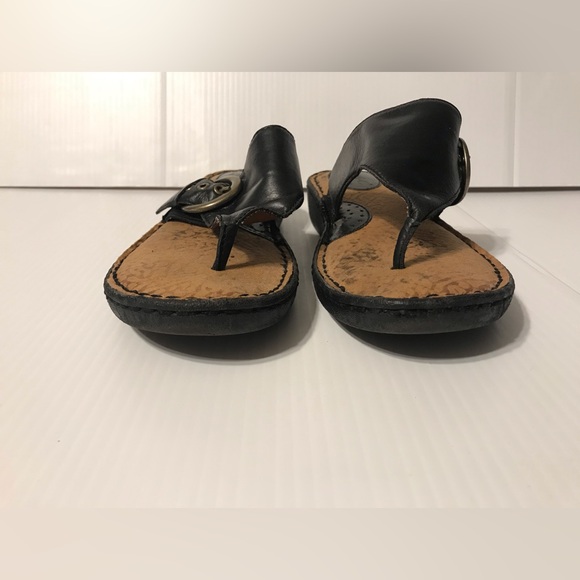 Born Concept black slide on Thong sandals size 7 - Picture 7 of 12